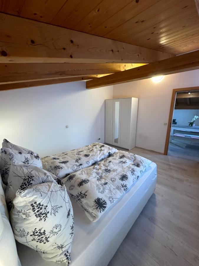 Apartment Leo 2 *